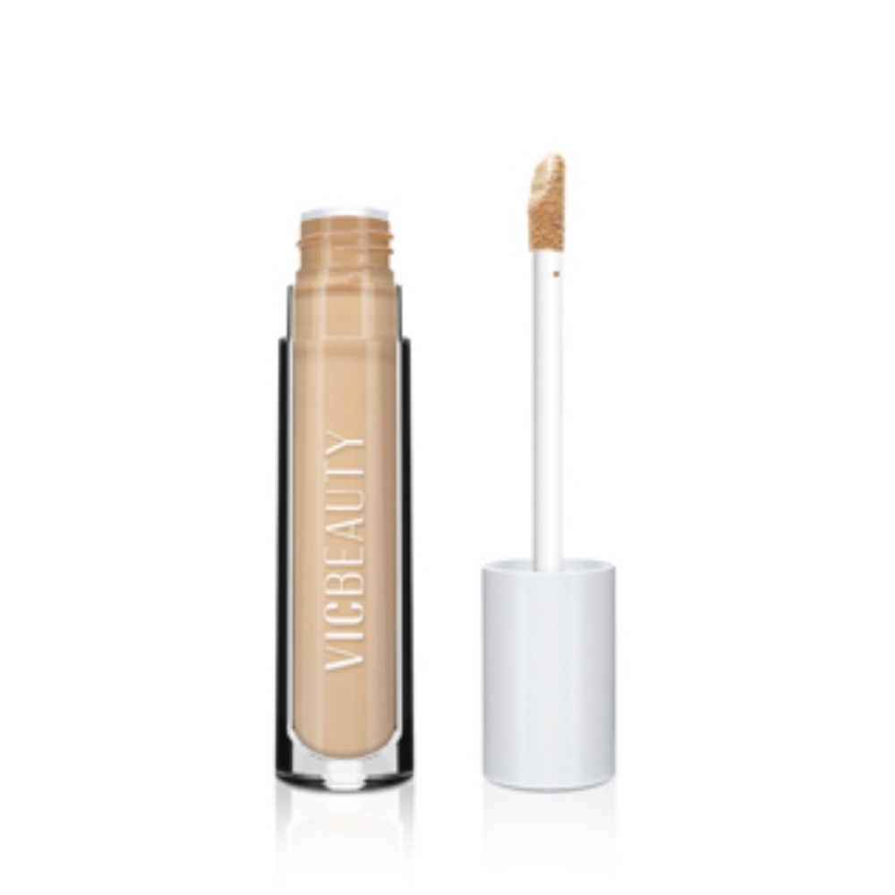 SHIMMER GLAM LIQUID EYESHADOW. Vanilla cream